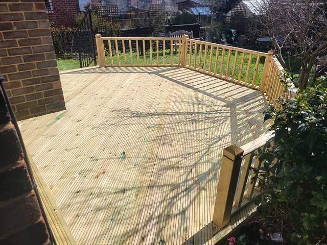 decking-installers-10-kireth-ai